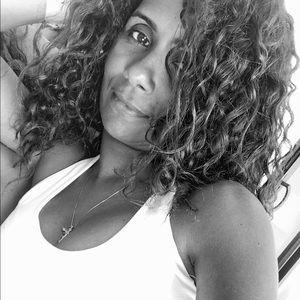 Meet your Posher, Evelyn